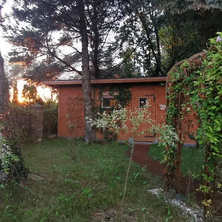 Вилла Bliss Garden Retreat House Zielonomi Babki Oleckie