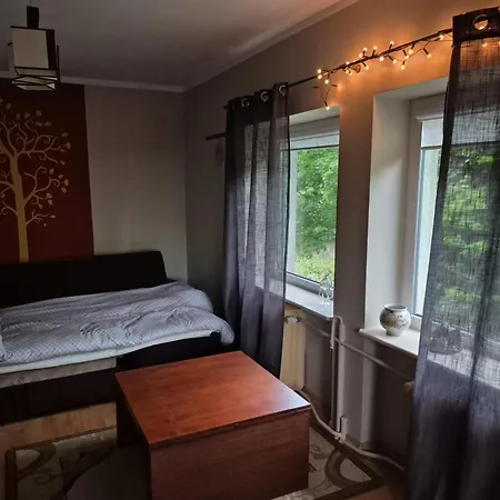 Bliss Garden Retreat House Zielonomi Vila *